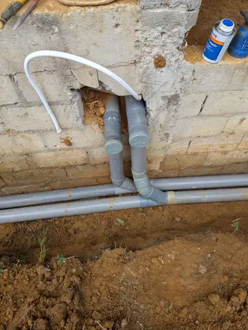 Évacuations PVC et regards — 7
