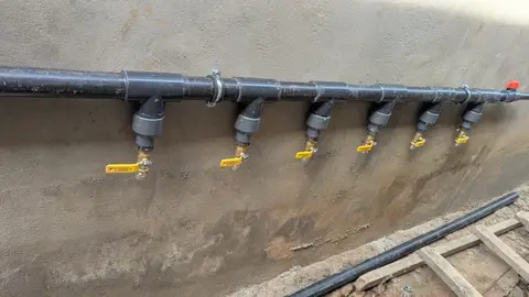 Colonne multi-départs pour cour commune — 13