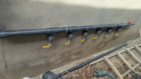 Colonne multi-départs pour cour commune — 15